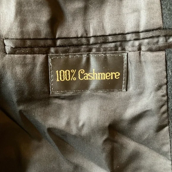 NWOT Vintage 100% Cashmere Black Blazer- Size 41/42